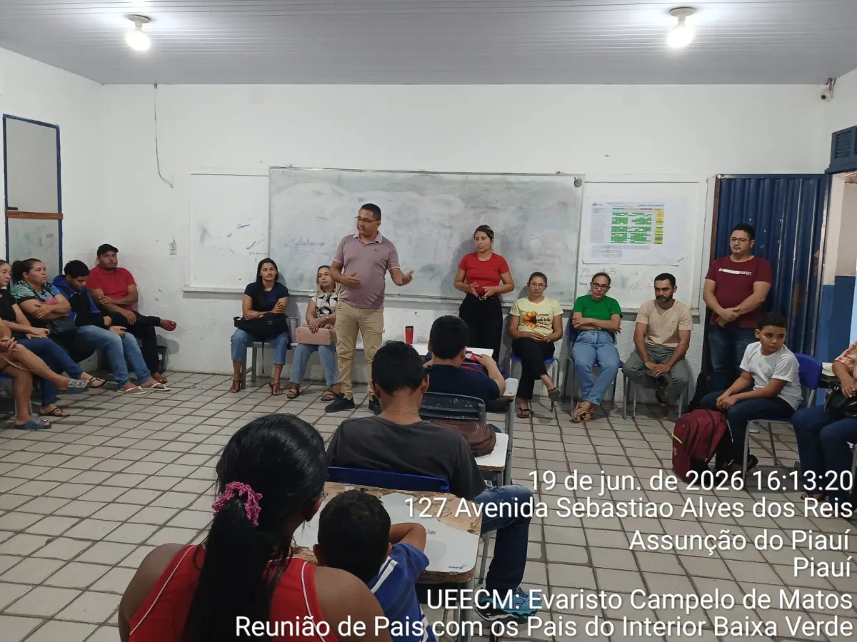 Parceria que Transforma: Família e Escola Juntas no Futuro dos Alunos de Baixa Verde